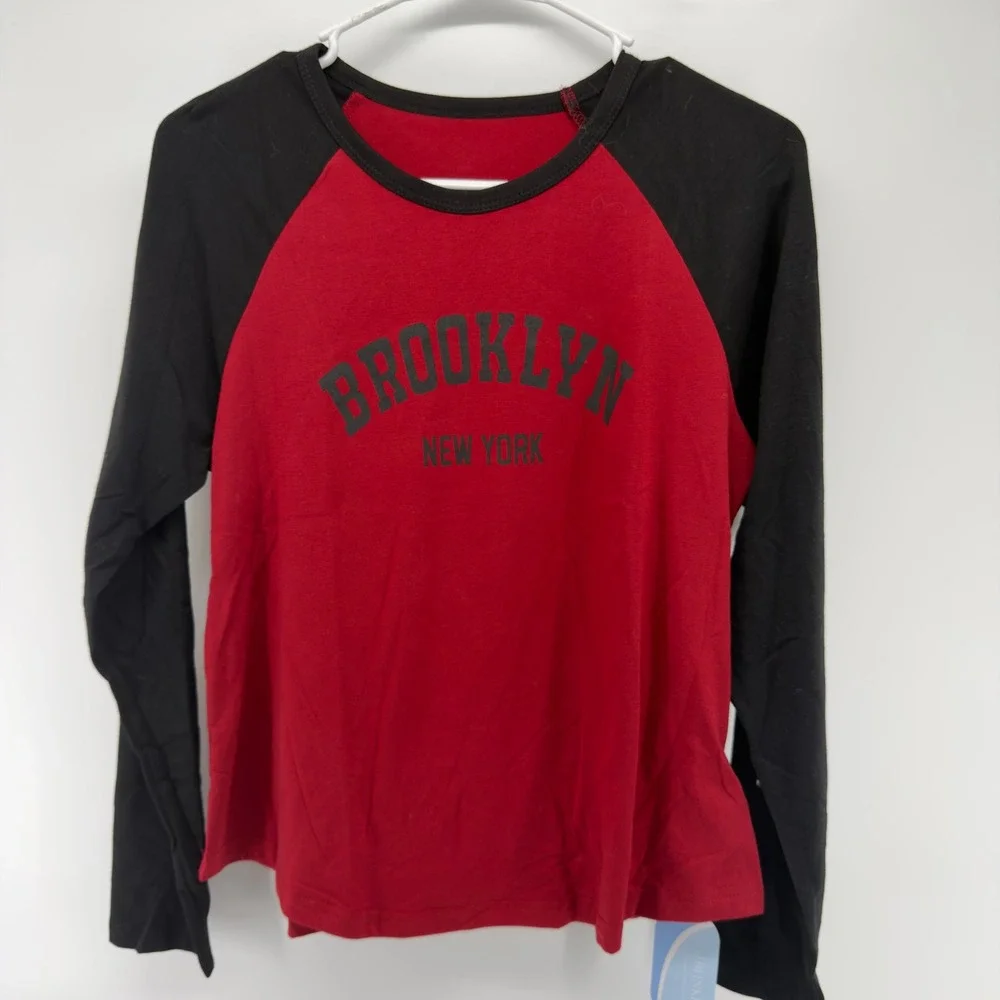 NEW Hilinker Womens Brooklyn New York Raglan Long Sleeve Tee Red Black Small